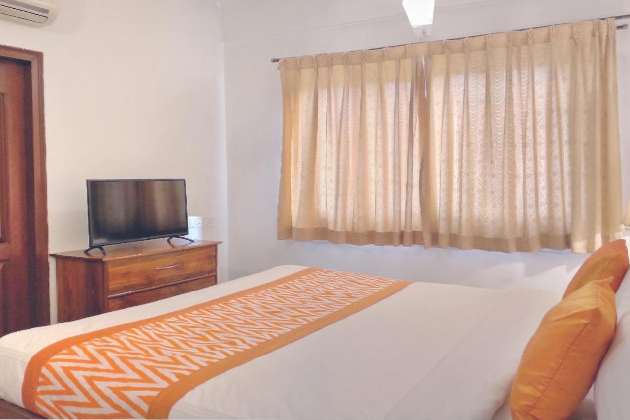 העיר בנגלור Oyo 6110 Thalassa Suites מראה חיצוני תמונה